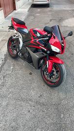 Honda cbr 600 rr