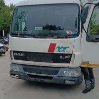 RICAMBI USATI DAF TRUKS FURGONE ISOTERMICO ANNO 20