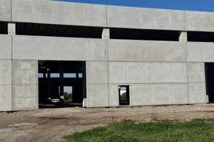 Immobile di 850 m² con 2 locali a Casoria