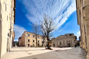 MULTILOCALE A L'AQUILA