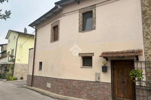 CASA SEMINDIPENDENTE A TORGIANO