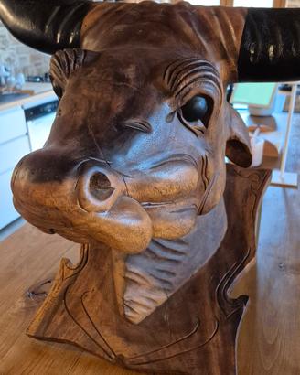 scultura legno testa toro