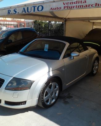 Audi TT Roadster 1.8 T 20V 225 CV cat quattro 01