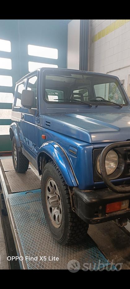 SUZUKI Samurai