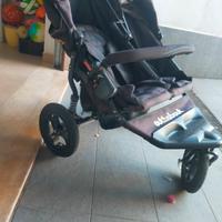 Passeggino gemellare fratellare out n about