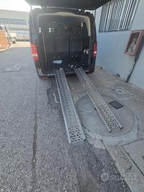 Mercedes Vito tourer adibito anche per trasporto d