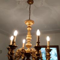 Lampadario in legno dorato vintage