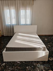 Letto MALM Ikea 140x200 + materasso HOVAG
