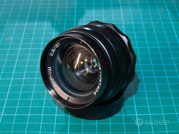 Obiettivo sovietico Mir-1Sh 37mm f/2.8 M42