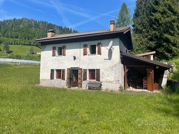 Vendita Esclusivo Maso sull'Altopiano del Tesino