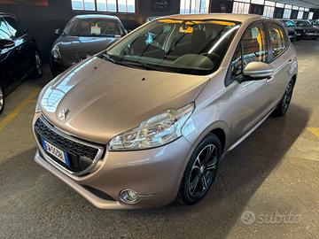 Peugeot 208 1.2 PureTech 82CV Allure NEOPATENTATO