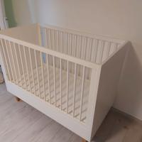 Lettino stile scandinavo regolabile in 2 altezze