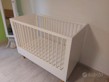 Lettino stile scandinavo regolabile in 2 altezze