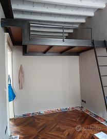 Soppalco in ferro con tavolato in legno – GRATIS