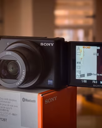 Sony ZV-1 come nuova + Impugnatura GP-VPT2BT