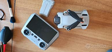 Drone DJI MINI 3 con due batterie
