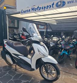 Piaggio Beverly 400 White Edition TUO A 63€ AL MES
