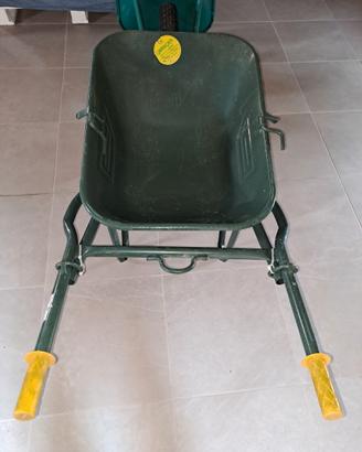 carriola in ferro