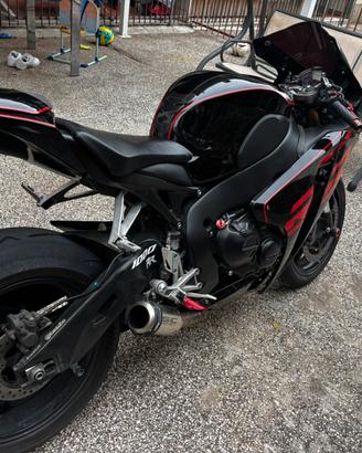 Honda cbr 1000