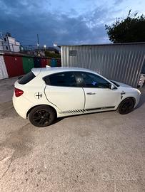 Alfa romeo giulietta 1.6 105 cv