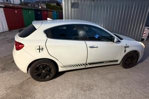 Alfa romeo giulietta 1.6 105 cv