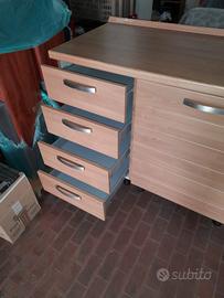 arredamento di prestigio quasi completo