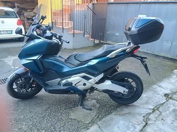 Honda Forza 750 - 2021