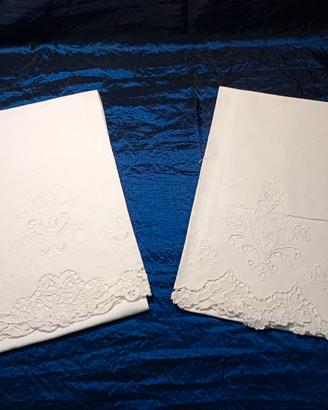 2 Asciugamani in Lino ricamo Macramé Intaglio