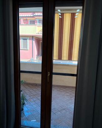 Porta finestra in pvc effeto legno