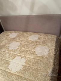 Letto matrimoniale