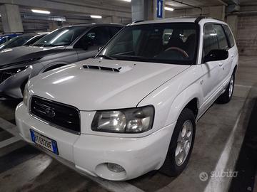 subaru forester 2000 xt