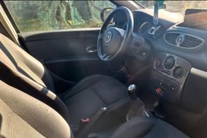 Renault clio 3 20th Anniversary