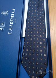 Cravatta del prestigioso marchio E. Marinella 