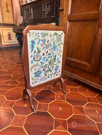 Tavolino pieghevole stile veneziano