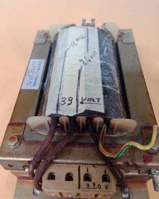 trasformatore 220 volt 300wat