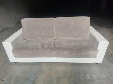 Divano letto matrimoniale POSSIBILITÀ DI CONSEGNA 