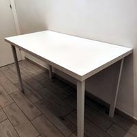 Tavolo/scrivania Ikea