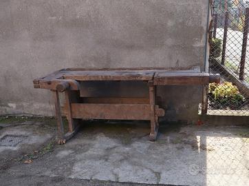 Banco da falegname antico