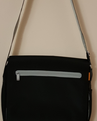 Borsa Belkin laptop Messenger Casi