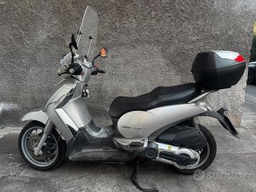 Aprilia Scatabeo 500