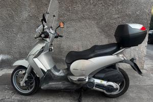 Aprilia Scatabeo 500