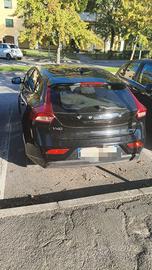 volvo v40 in buone condizioni