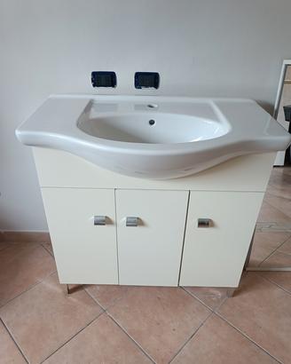 Mobile bagno completo con lavabo e specchio attr
