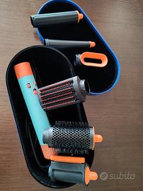 Dyson Airwrap Bluetooth Per Capelli Lisci E Mossi