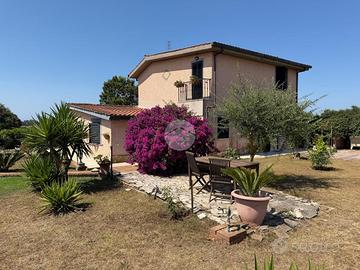 VILLA SINGOLA A ARDEA