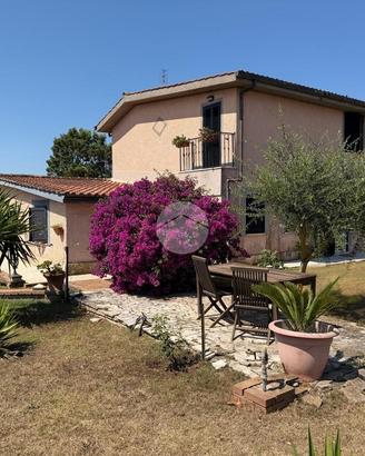 VILLA SINGOLA A ARDEA