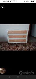 Cassettiera in rattan