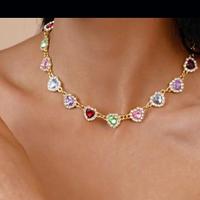 Girocollo stile Romantico