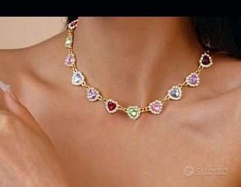 Girocollo stile Romantico