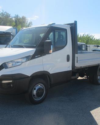 Iveco Daily 35C11 2.3 110CV E5 CASSONE FISSO 3.65M